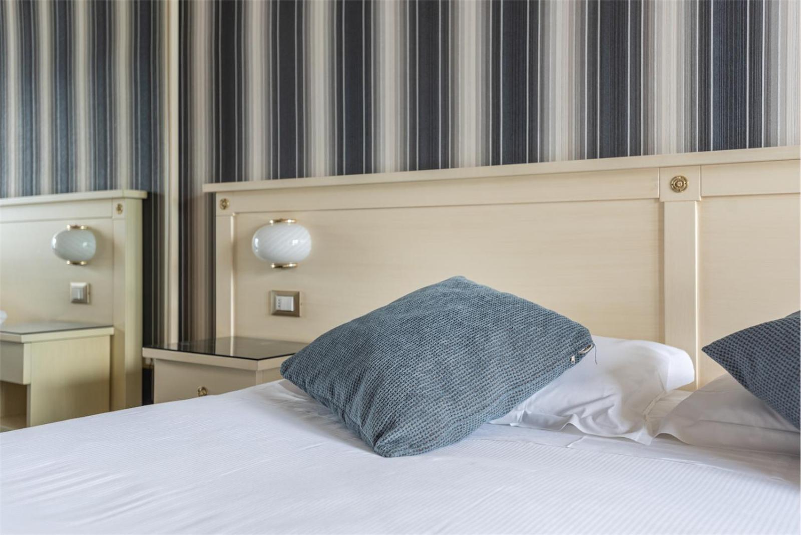 Hotel Splendid Palace Limone sul Garda Room photo